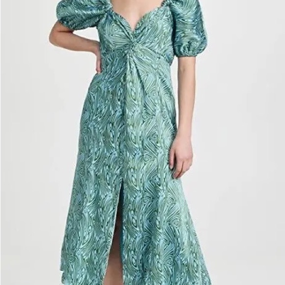 Gorgeous feminine cinq a sept
MARICE DRESS
CELESTE MULTI 
Size 4 - Picture 12 of 15